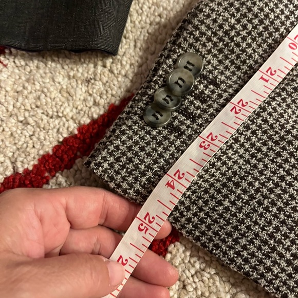 Sorrani Blazer blazer in excnt condition. tagged at 48R EU = 38R US UK - Picture 2 of 5